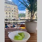 New Gorgeous - Beachfront - 3 Bd * San Sebastian