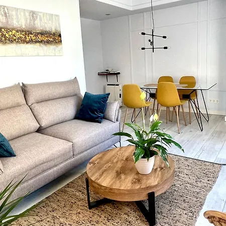 New Gorgeous - Beachfront - 3 Bd Apartman *