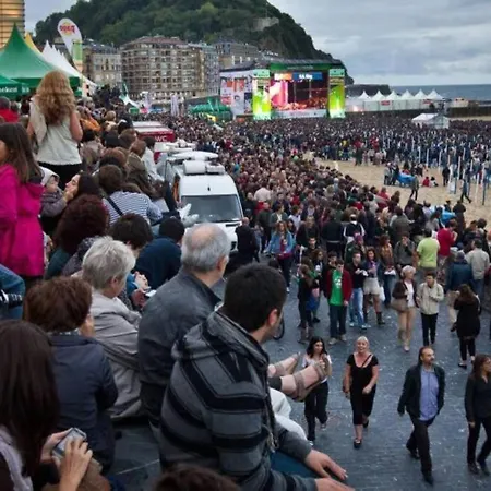 New Gorgeous - Beachfront - 3 Bd * Saint-Sébastien