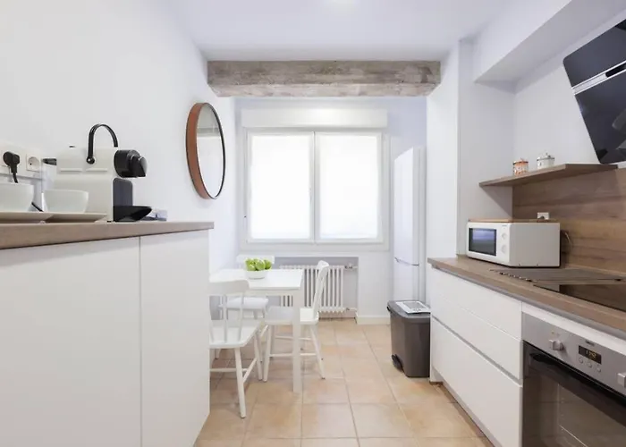 New Gorgeous - Beachfront - 3 Bd Lejlighed *