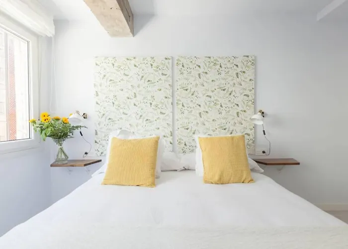 New Gorgeous - Beachfront - 3 Bd * San Sebastian