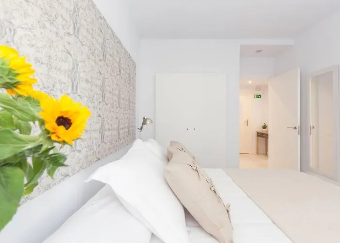 Apartment New Gorgeous - Beachfront - 3 Bd *