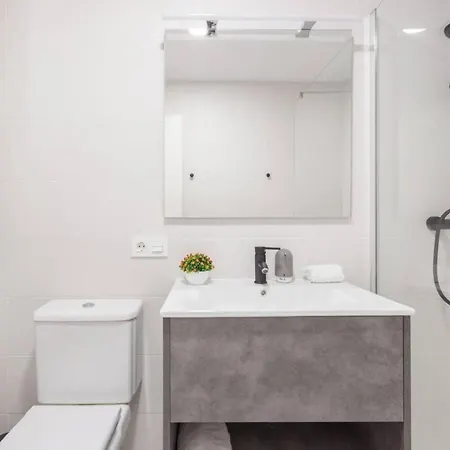 New Gorgeous - Beachfront - 3 Bd Apartamento